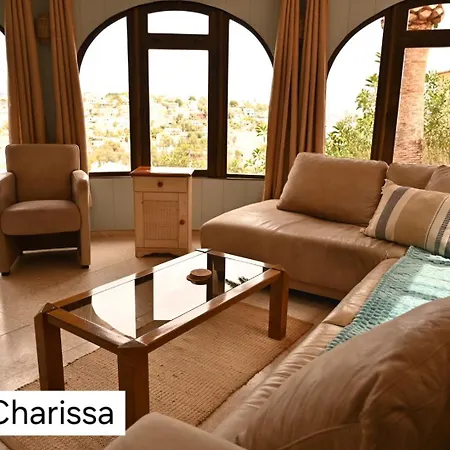 Casa Veintiuno En Апартаменты Кальпе
