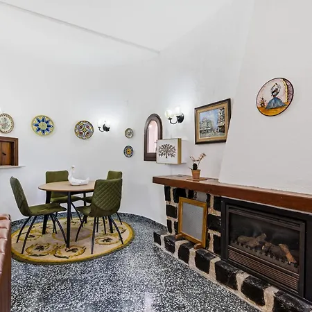 Casa Veintiuno En *